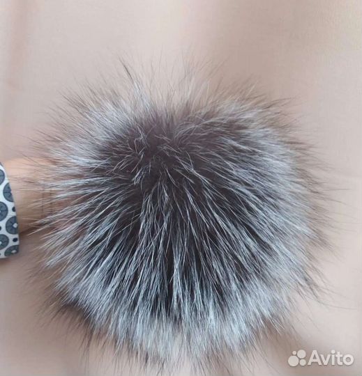 Меховые помпоны(пумпоны,бомбоны)