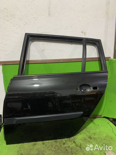 Дверь задняя левая Renault Megane 2 универсал
