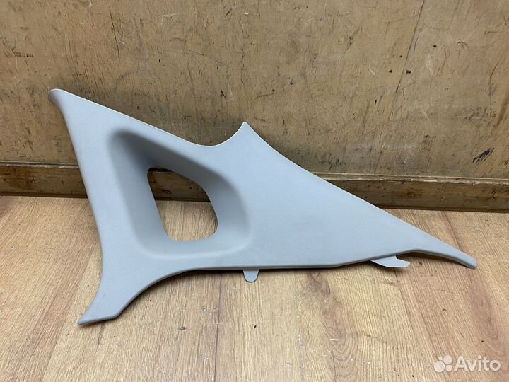 Обшивка стойки задняя правая Kia Optima 4