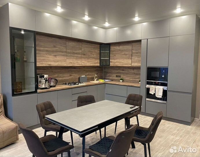 Кухни на заказ, кухонный гарнитур