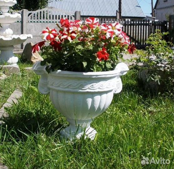 Уличные вазоны