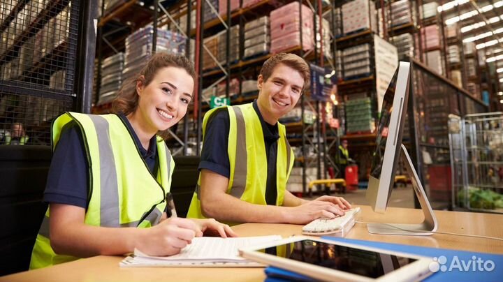 Комплектовщик на склад 3300 за смену