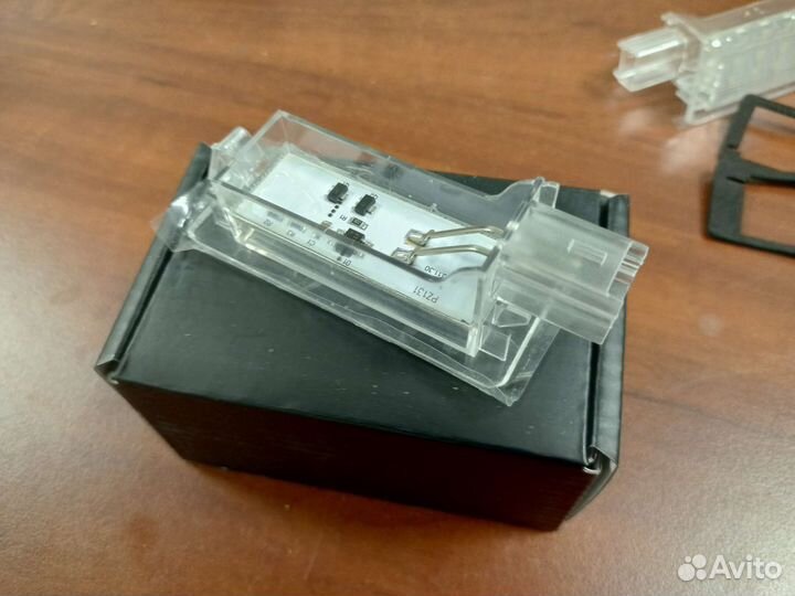 Подсветка светодиодная номерного знака Renault