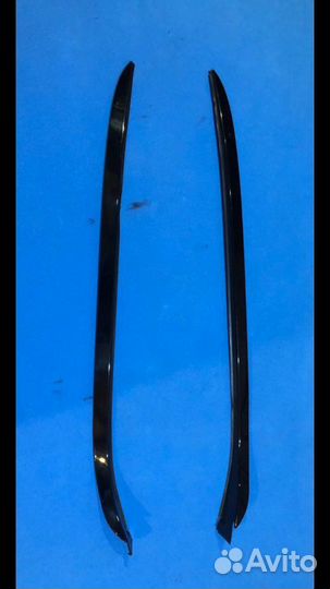 Молдинг лобового стекла