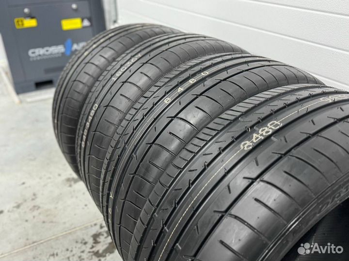 Dunlop SP Sport Maxx 050+ 245/40 R19 и 275/35 R19 98Y