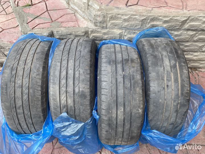 Bridgestone Turanza T001 225/55 R17 97