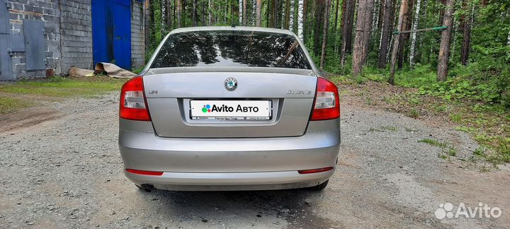 Skoda Octavia 1.6 AT, 2011, 139 100 км