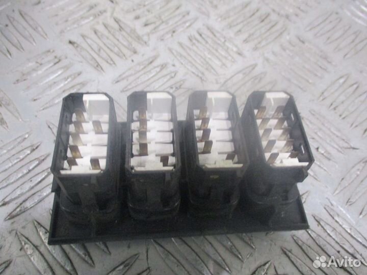 Панель кнопок Scania 1434719