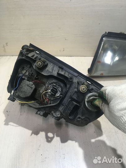 Фара передняя левая правая Шкода Фабия 1