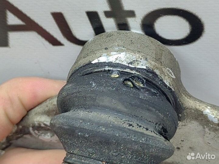 Рычаг подвески верхний передний левый Bmw X5 E70