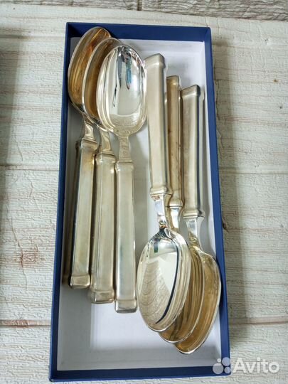 Наборы ложек, вилок и ножей