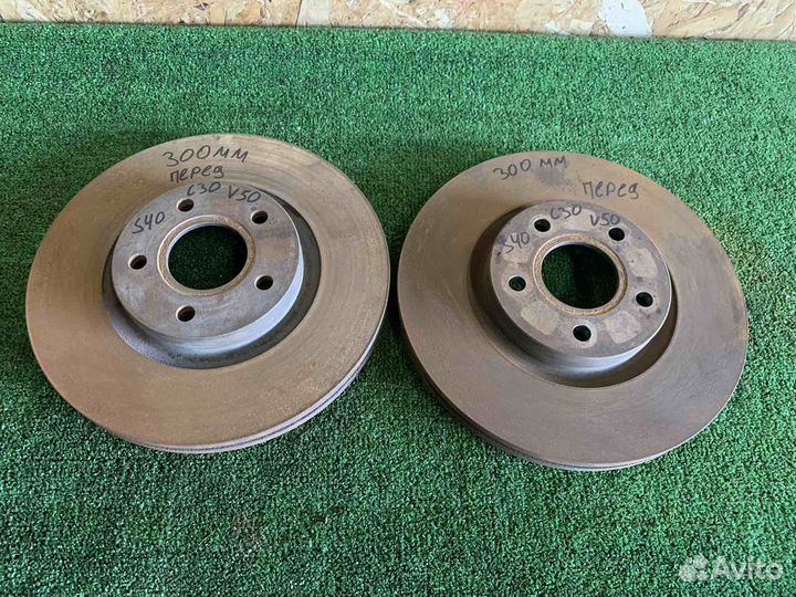 Диск тормозной передний volvo S40 V50 C30 31471819