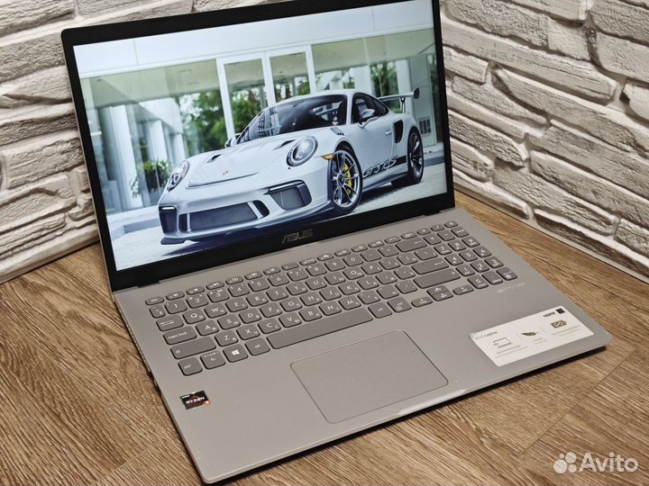 Мощный современный ноутбук Asus 12Gb/SSD256