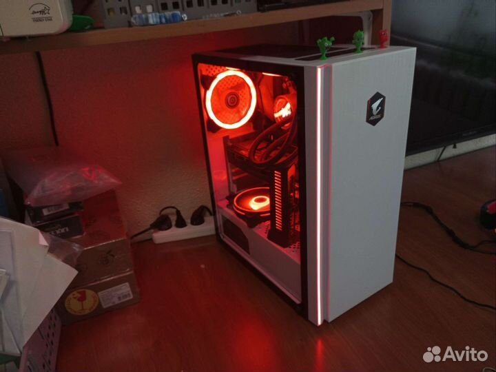 Корпус для пк белый