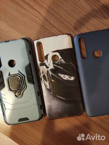 Чехлы на телефон