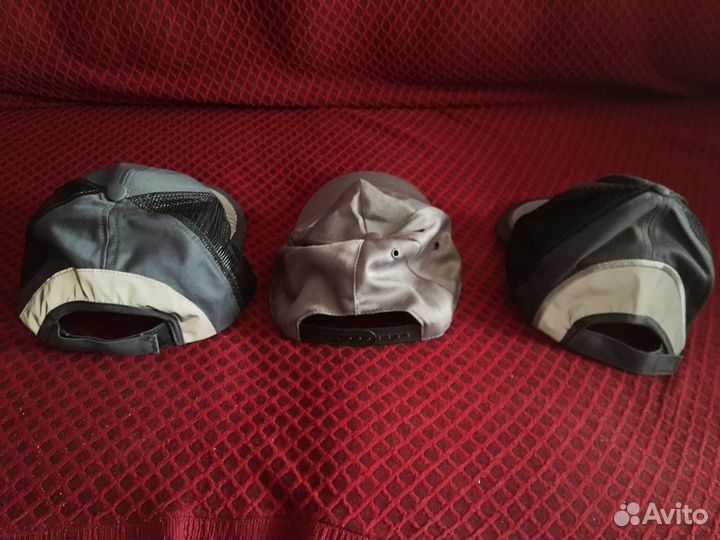 Кепки со светоотражателями новые
