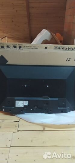 Телевизор SMART tv 32 бу