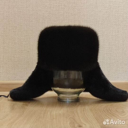 Норковая шапка-ушанка