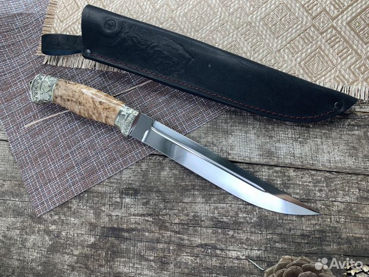 Туристический нож 