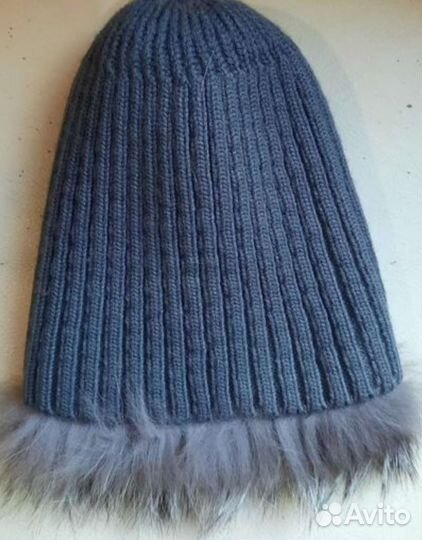 Шапка женская из чернобурки вязаная