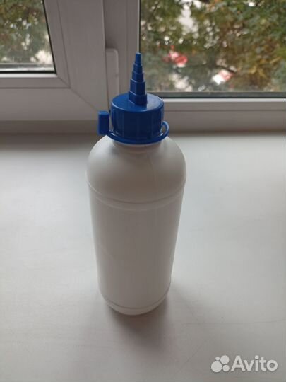 Крышка-дозатор для клея