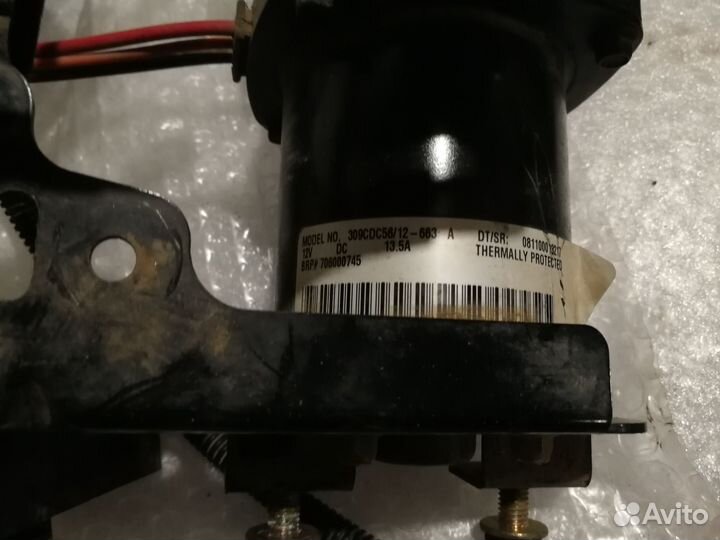 Компрессор пневмо подвески BRP