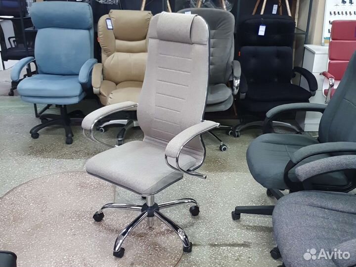 Компьютерное офисное кресло Метта Metta