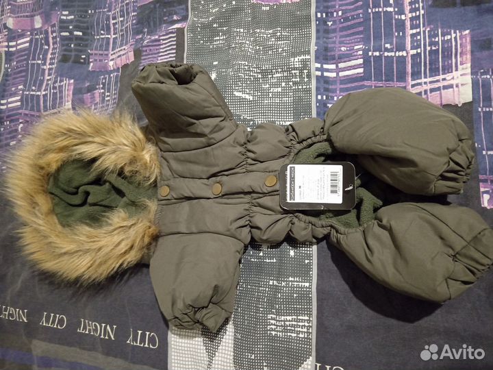 Зимний комбинезон для маленькой собаки