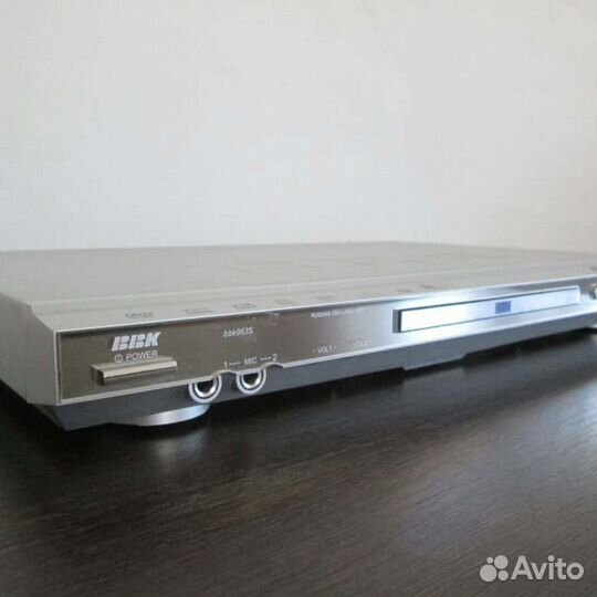 DVD плеер с караоке bbk963s