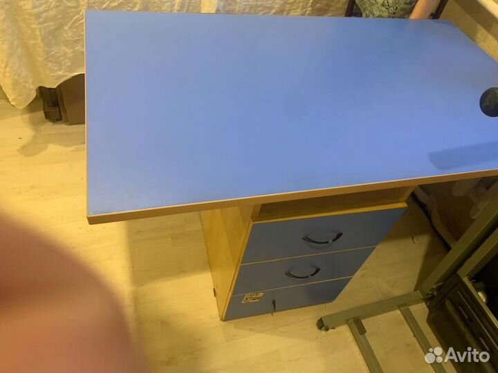 Компьютерный столик бу