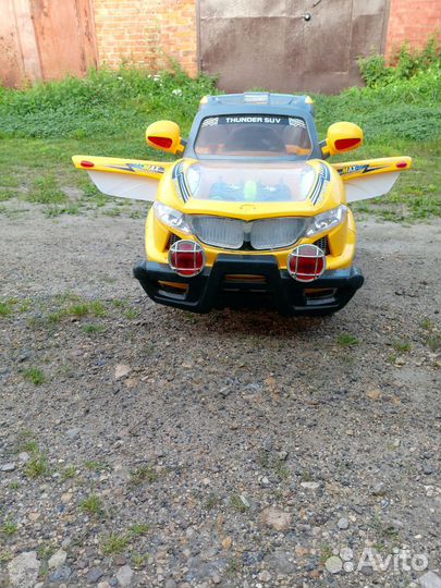 Детский электромобиль