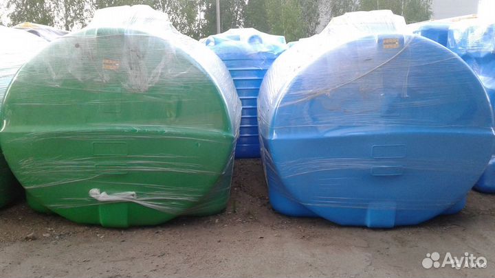 Емкости для воды 3000л