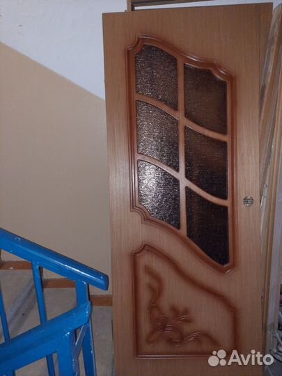 Межкомнатные двери бу массив с коробкой и доборами