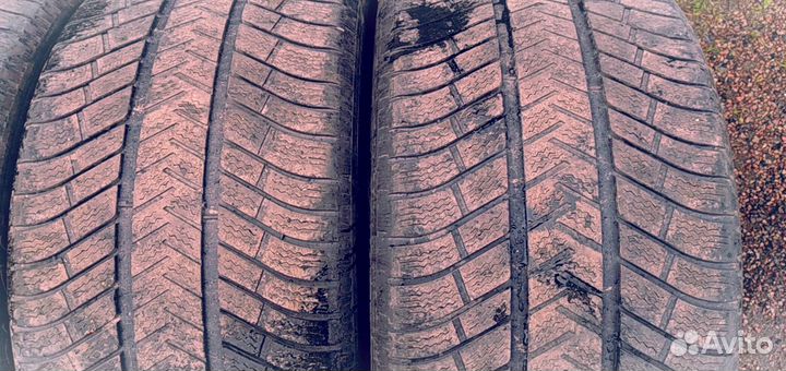 Michelin Pilot Alpin 285/40 R19