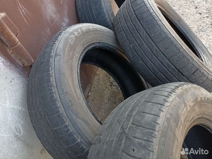 Bridgestone Dueler H/P Sport 215/65 R16