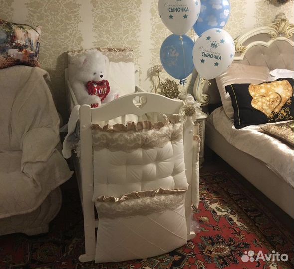 Кроватка детская классическая с матрасом