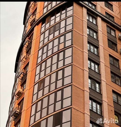 Металлопластиковые, окна, витраж, двери б/у