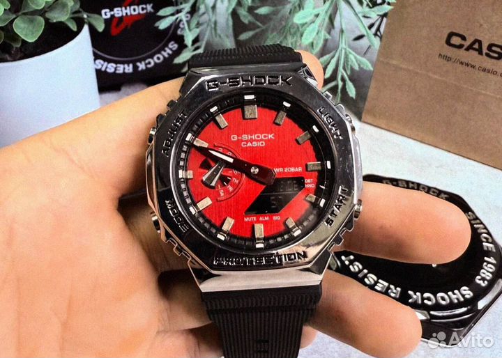 Часы Casio G-Shock GM-2100