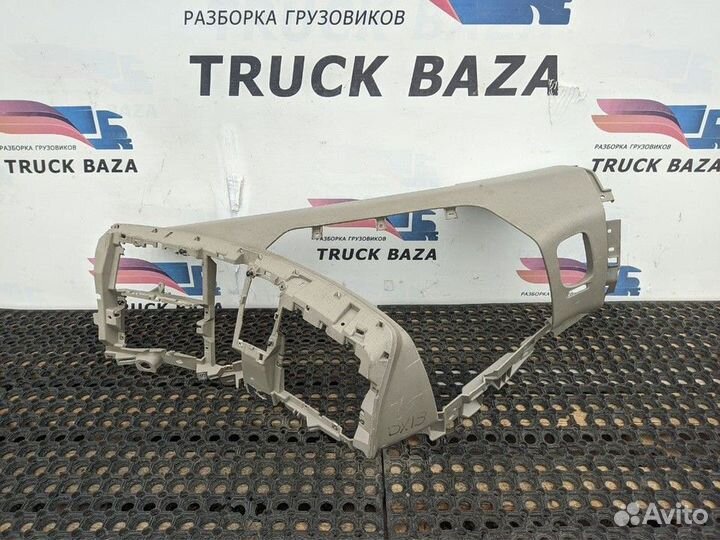 5010563822 Панель торпедо Renault Premium