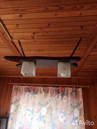 Светильник из дерева