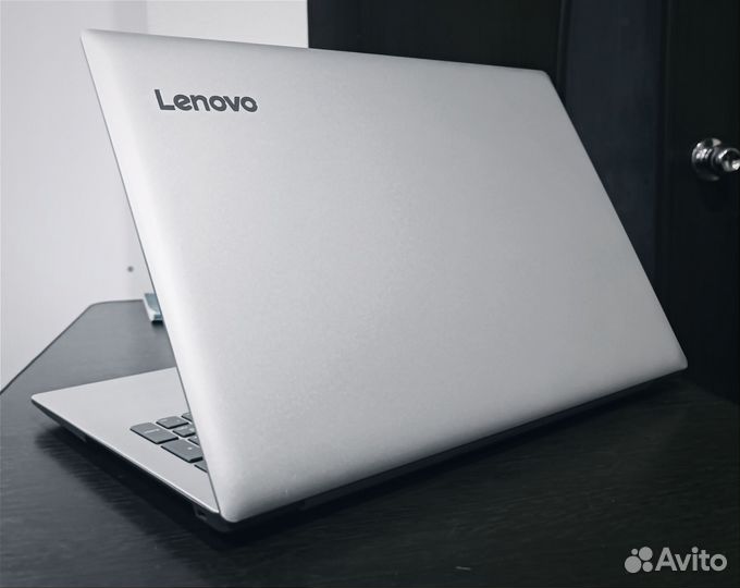 Игровой ноутбук Lenovo 15.6/Gf920mx/i3/6Gb/SSD+HDD