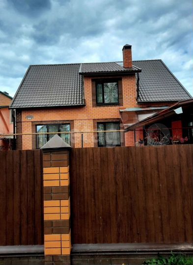 Дом 205 м² на участке 9 сот.