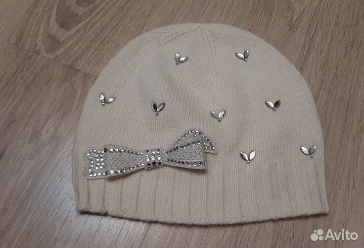 Очень красивая нежная шапочка Tavitta р.М 52-54