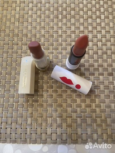 Губные помады