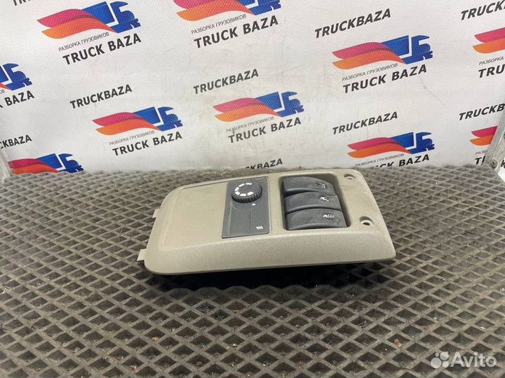 1822008 Блок кнопок Daf XF105