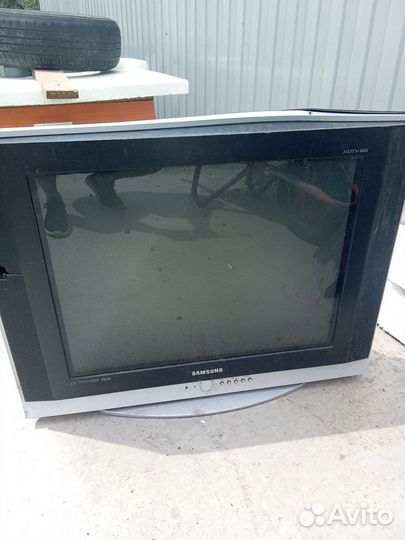 Телевизор бу на запчасти