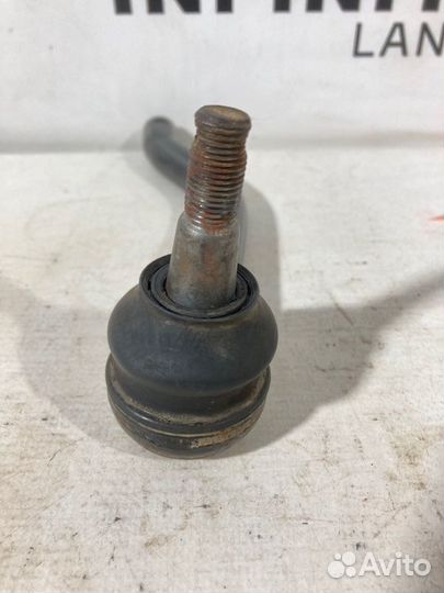Наконечник рулевой тяги правый передний Infiniti