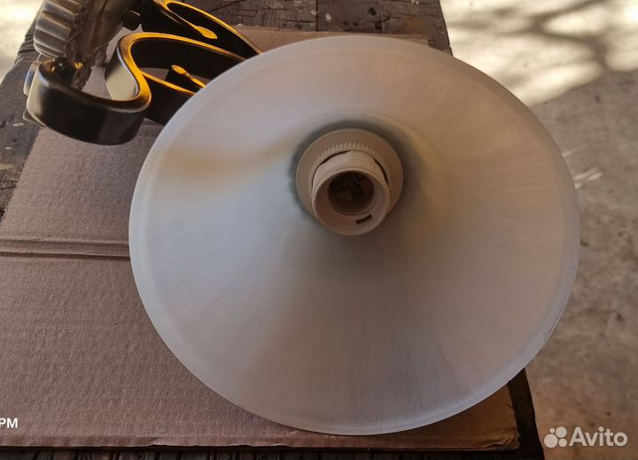 Настенный светильник бра