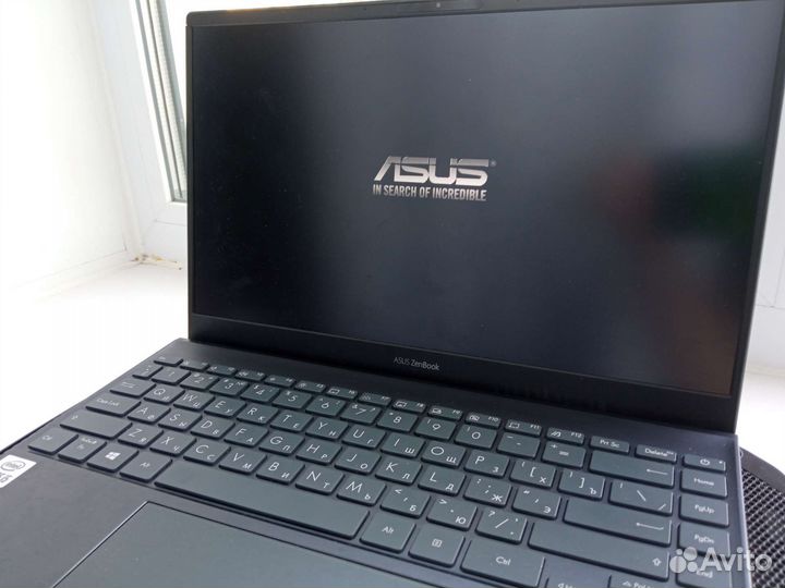 Ноутбук asus Zenbook 13