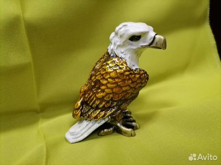 Шкатулки металлические